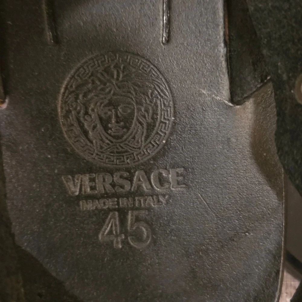 Sz 45 EU/ 12 US Mens Versace Medusa Black Embossed Leather Ankle Strap Sandals